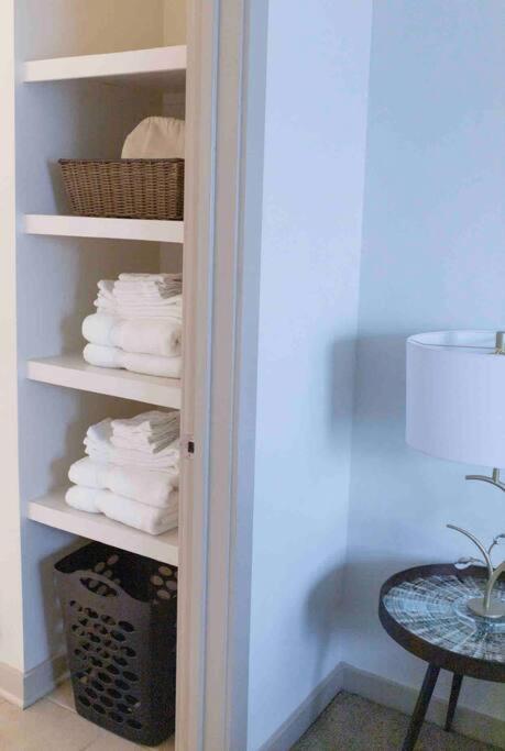 Amplify Spaces 1 And 2 Bedroom Apartments, Downtown Birmingham, Uab מראה חיצוני תמונה