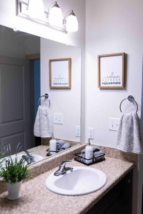 Amplify Spaces 1 And 2 Bedroom Apartments, Downtown Birmingham, Uab מראה חיצוני תמונה